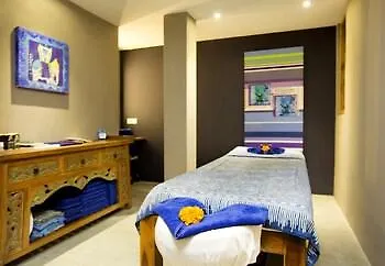 Resort Blue Karma Dijiwa 4*